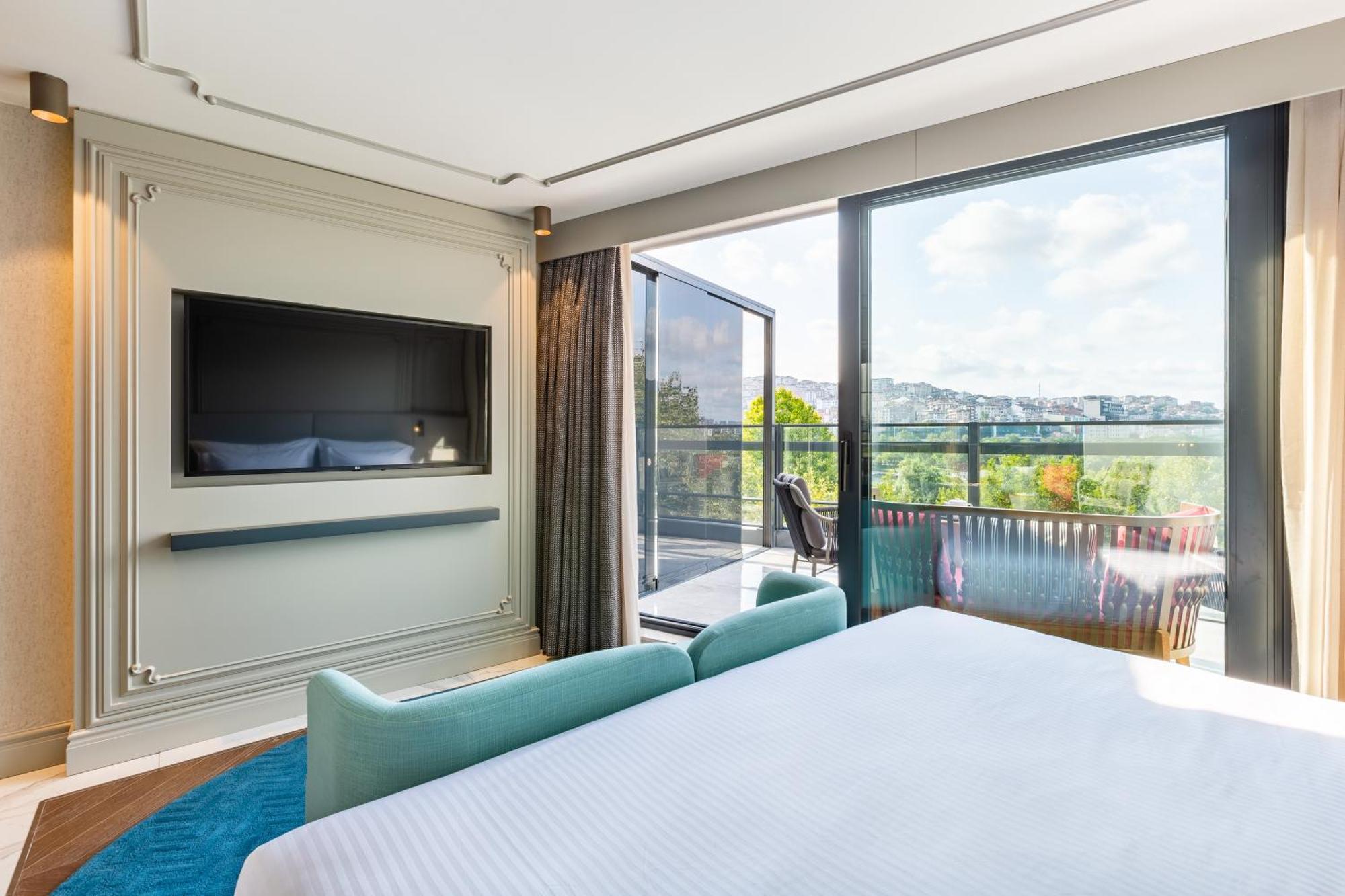 Stayso The House Hotel Istanbul Ruang foto A bedroom at the hotel