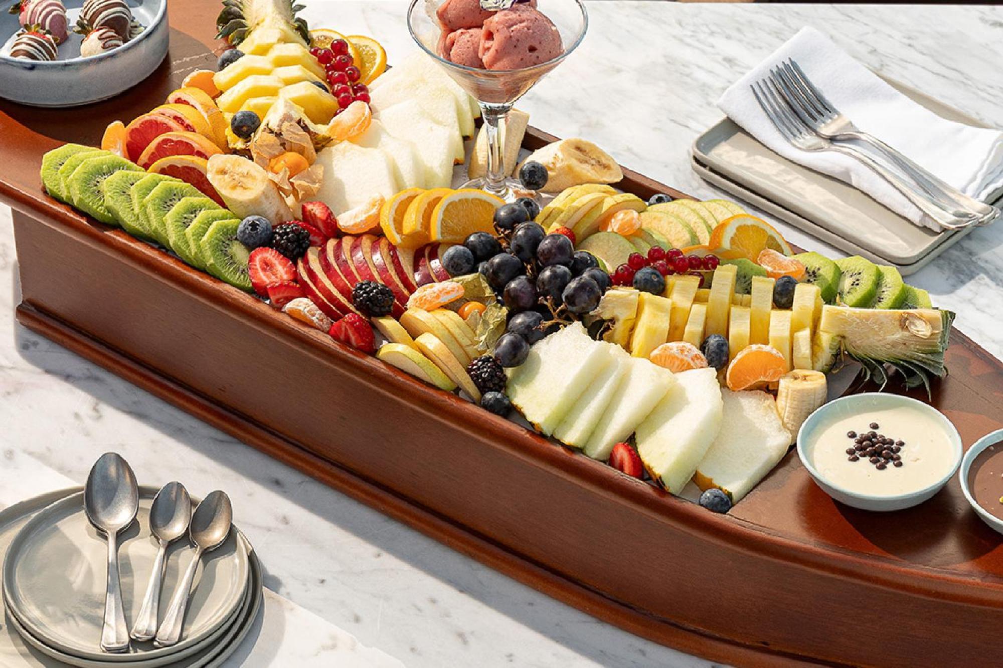Stayso The House Hotel Istanbul Bagian luar foto Fruit salad