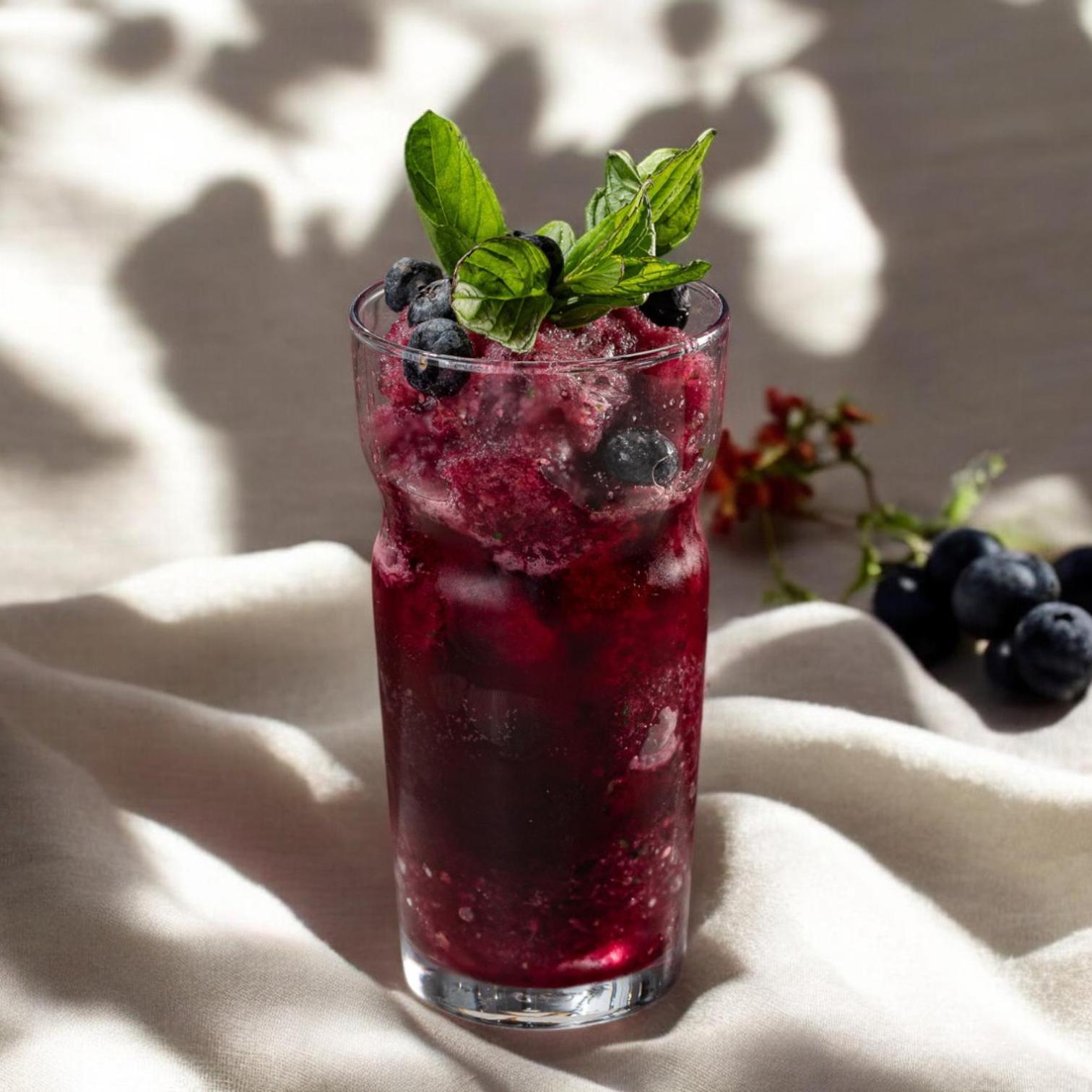 Stayso The House Hotel Istanbul Bagian luar foto Blueberry juice